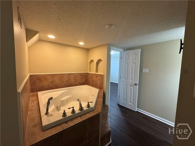 223 Longleaf Circle, Pooler, GA 31322