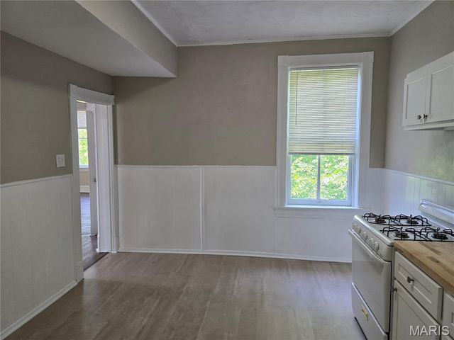 4555 S Compton Avenue, St Louis, MO 63111