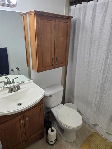 4156 Inverrary Dr 404, Lauderhill, FL 33319