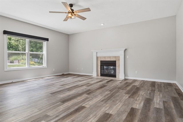 3560 Smithfield Way, Kalamazoo, MI 49009