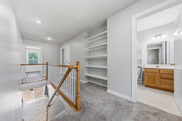 3560 Smithfield Way, Kalamazoo, MI 49009