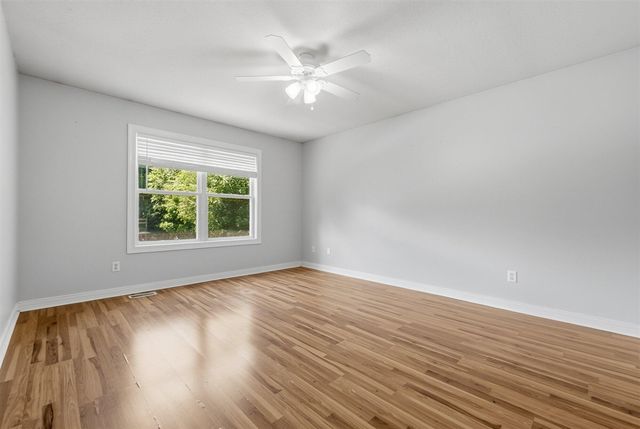 3560 Smithfield Way, Kalamazoo, MI 49009