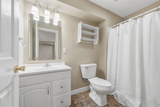 3560 Smithfield Way, Kalamazoo, MI 49009