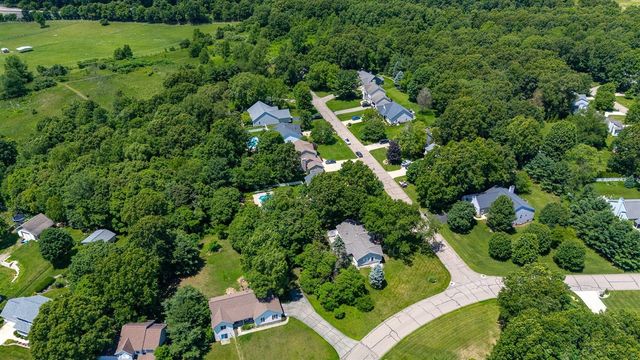 3560 Smithfield Way, Kalamazoo, MI 49009
