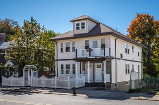 576 Lagrange St 576, Boston, MA 02132