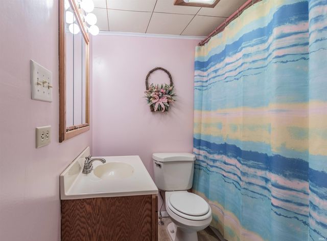 321 E Chestnut Street, Boonville, IN 47601