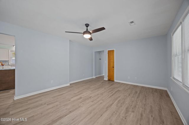 207 College Avenue, Washington, NC 27889