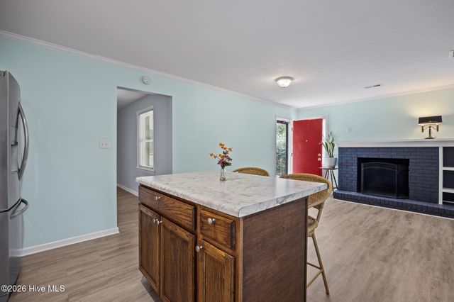 207 College Avenue, Washington, NC 27889