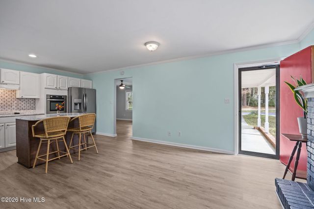 207 College Avenue, Washington, NC 27889