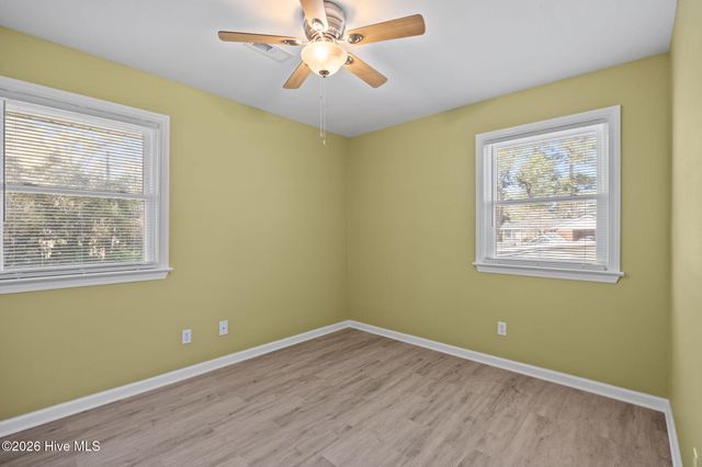 207 College Avenue, Washington, NC 27889