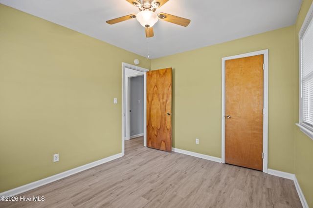 207 College Avenue, Washington, NC 27889