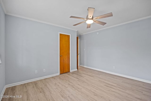 207 College Avenue, Washington, NC 27889