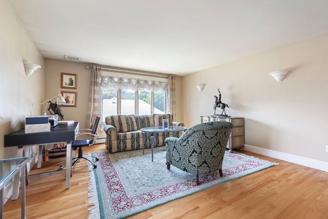 17 Gilbert Street 2, Newton, MA 02465