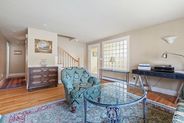 17 Gilbert Street 2, Newton, MA 02465