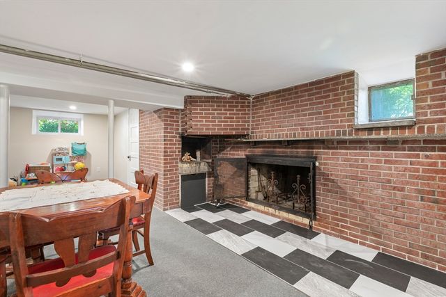 17 Gilbert Street 2, Newton, MA 02465