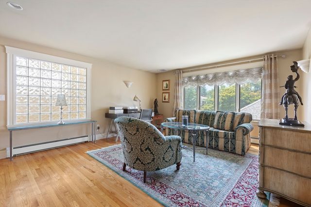 17 Gilbert Street 2, Newton, MA 02465