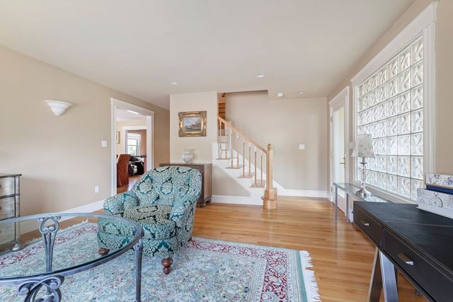 17 Gilbert Street 2, Newton, MA 02465