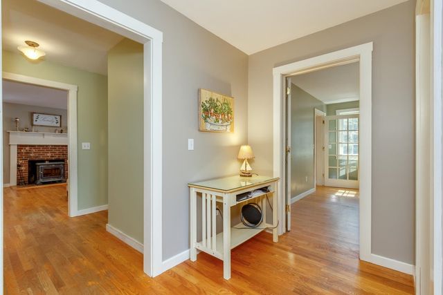 22 Rock Rimmon Road, Danville, NH 03819