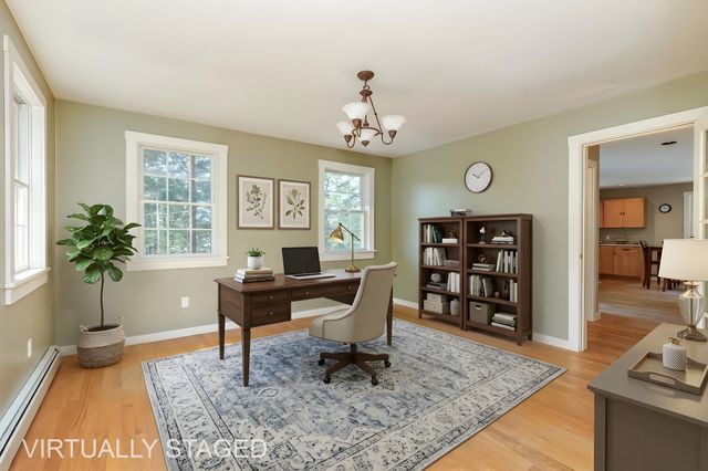 22 Rock Rimmon Road, Danville, NH 03819