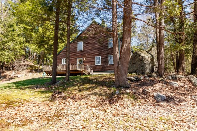22 Rock Rimmon Road, Danville, NH 03819