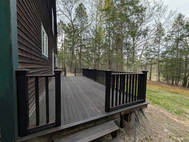 22 Rock Rimmon Road, Danville, NH 03819