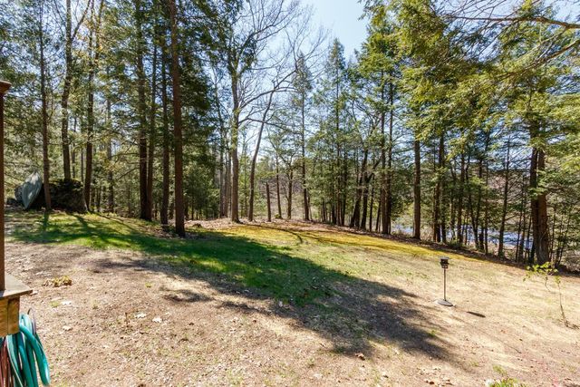 22 Rock Rimmon Road, Danville, NH 03819