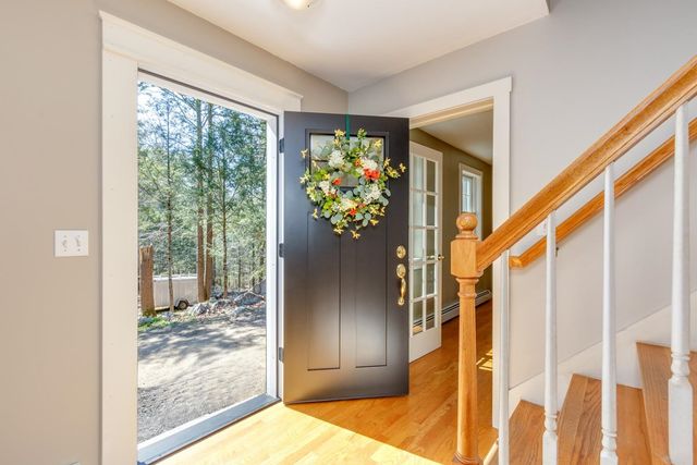 22 Rock Rimmon Road, Danville, NH 03819
