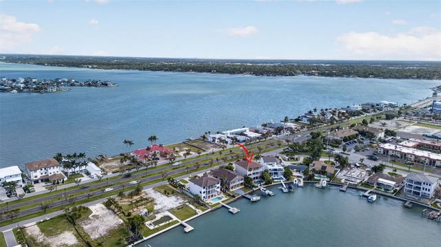 13 TREASURE LN, Treasure Island, FL 33706