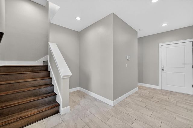 13 TREASURE LN, Treasure Island, FL 33706