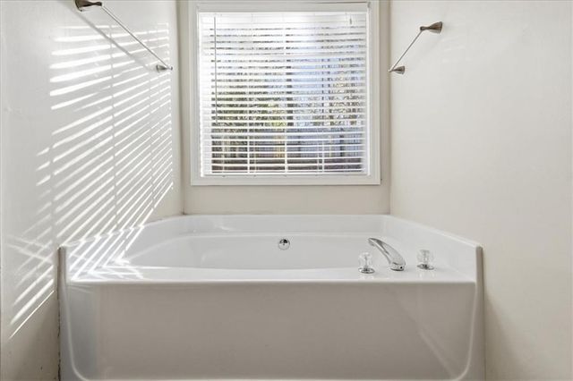 3670 Sugarbrook Drive, Lawrenceville, GA 30044