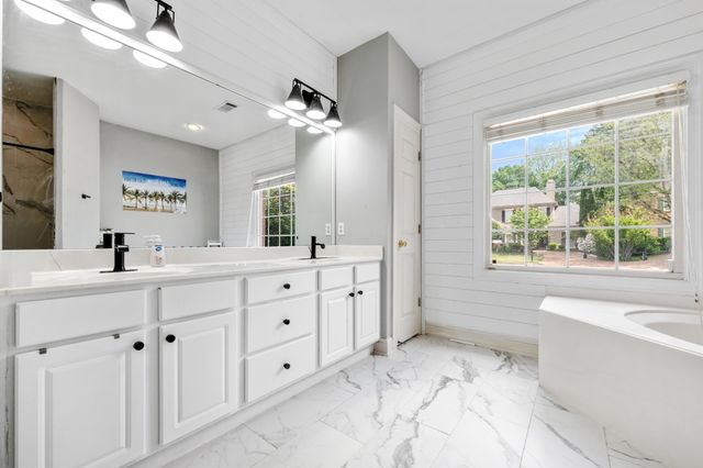 1646 FORSYTHE TRL, Collierville, TN 38017