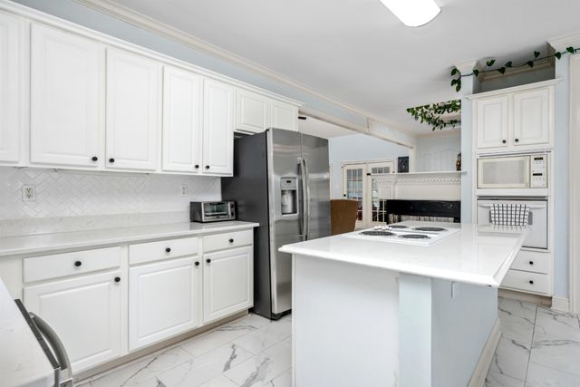 1646 FORSYTHE TRL, Collierville, TN 38017