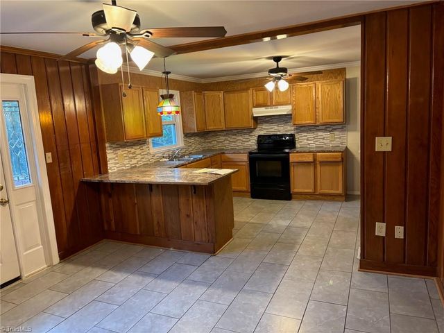 3972 Transou Road, Pfafftown, NC 27040