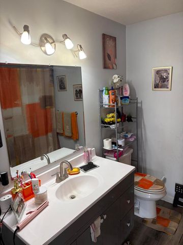102 Leeds Avenue, Michigan City, IN 46360