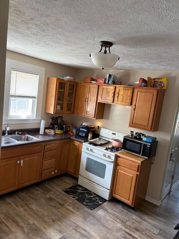 102 Leeds Avenue, Michigan City, IN 46360