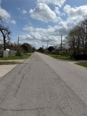 219 Dale Street, Houston, TX 77060