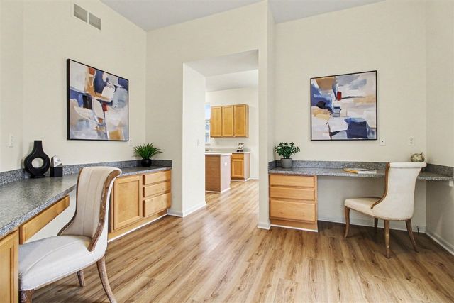 1411 N Bay Drive, Ann Arbor, MI 48103