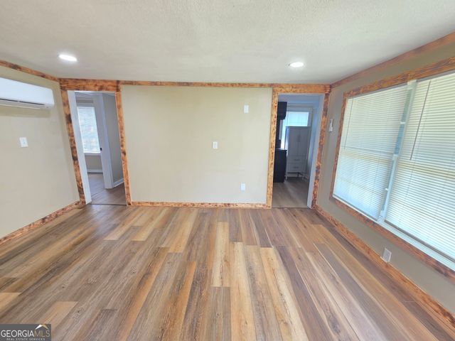 1030 Dennis Street, Macon, GA 31217