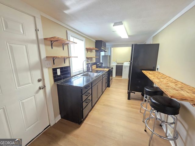 1030 Dennis Street, Macon, GA 31217