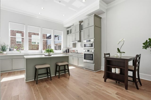 2173 Wenge Lane, Dallas, TX 75219