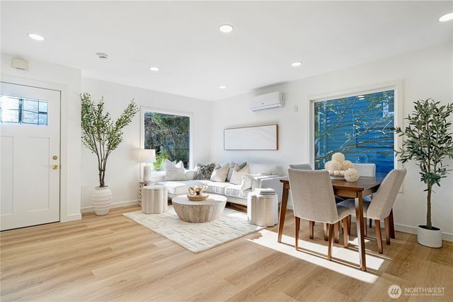 3538 SW Southern Street, Seattle, WA 98126