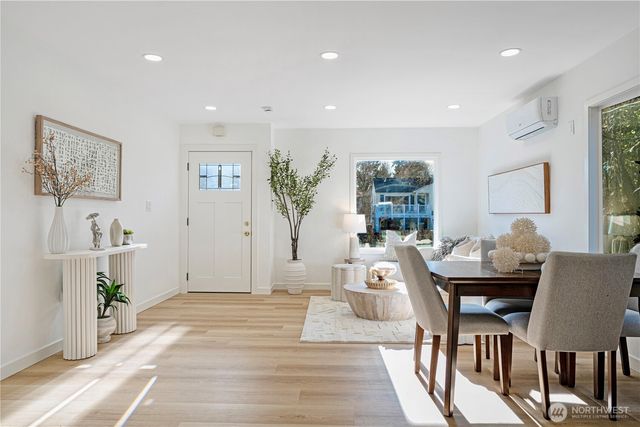 3538 SW Southern Street, Seattle, WA 98126