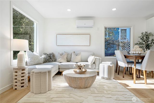 3538 SW Southern Street, Seattle, WA 98126