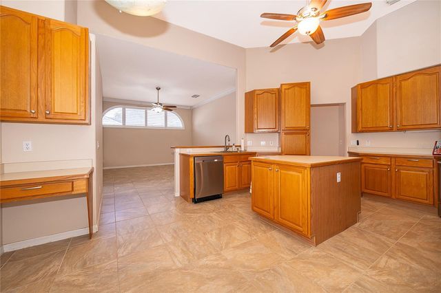 2277 NECTAR WAY, Oviedo, FL 32765