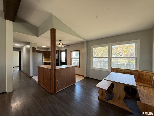 403 S KELLY Street, Alexis, IL 61412