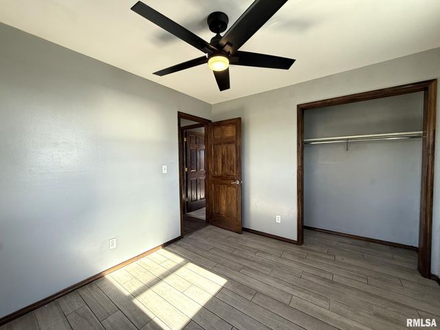 403 S KELLY Street, Alexis, IL 61412