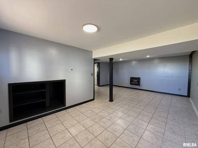 403 S KELLY Street, Alexis, IL 61412