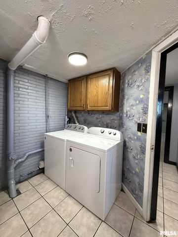 403 S KELLY Street, Alexis, IL 61412