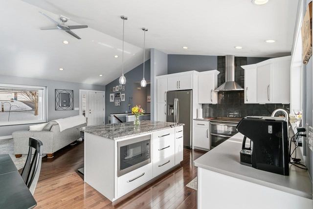 640 Mooreland Circle, Portage, WI 53901