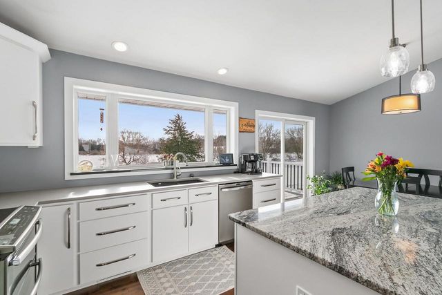 640 Mooreland Circle, Portage, WI 53901